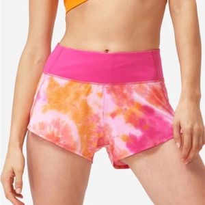 OUTDOOR VOICES SHORTS